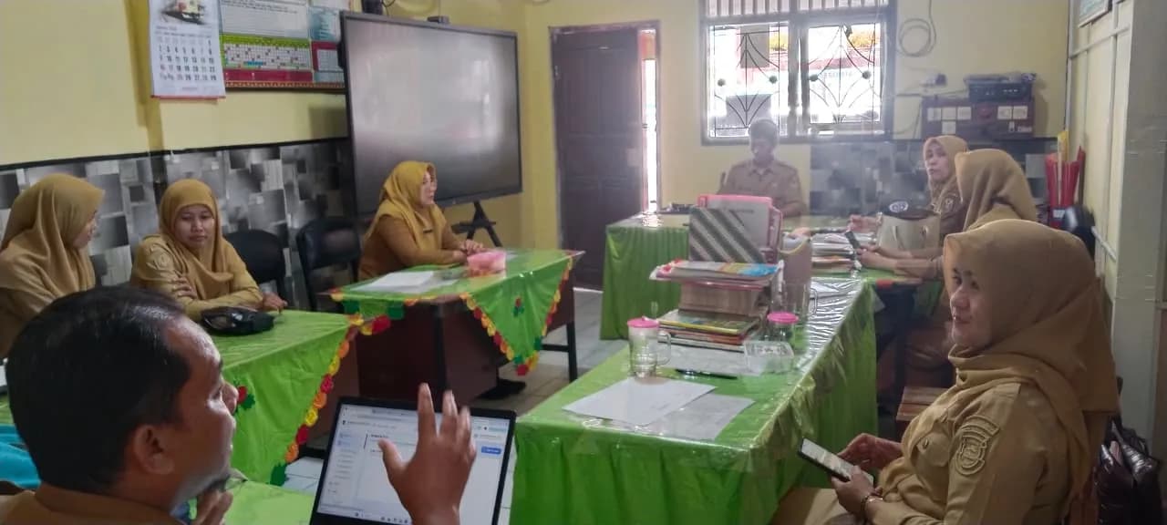Penyusunan Program Kerja Komunitas Belajar